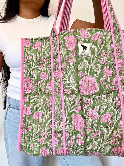 REVERSIBLE TOTE BAG