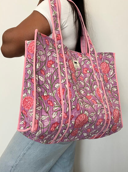 REVERSIBLE TOTE BAG