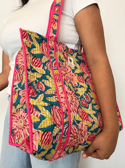 REVERSIBLE TOTE BAG
