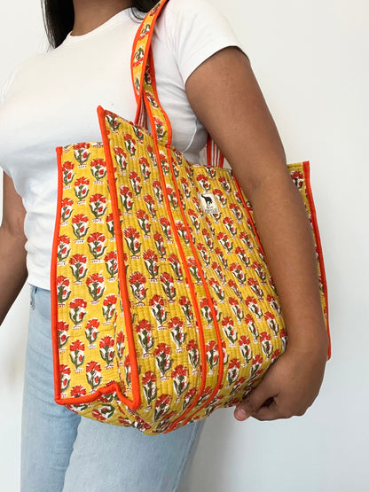 REVERSIBLE TOTE BAG