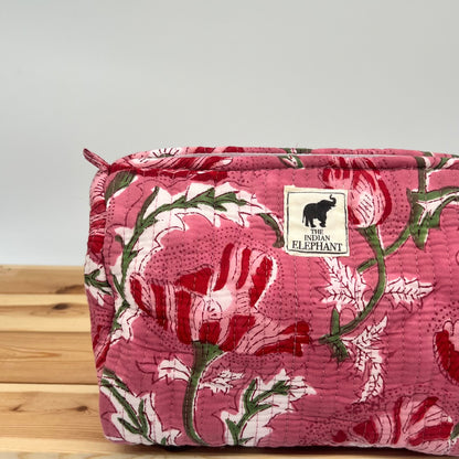 WATERPROOF MAKEUP BAG
