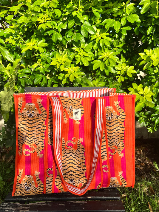 TIGER TOTE BAG