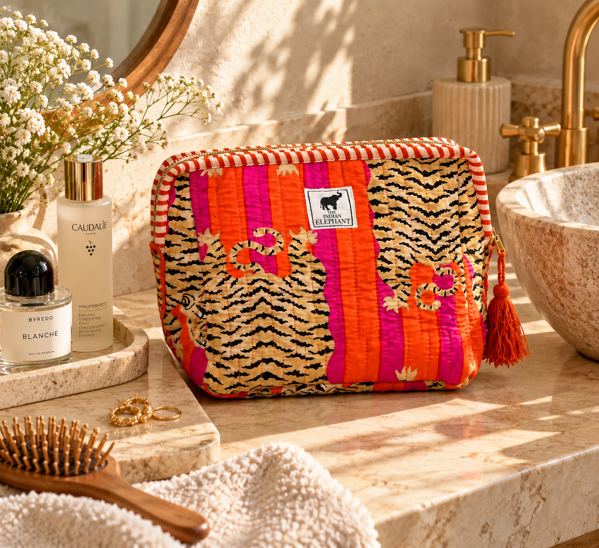 ORANGE TIGER XL WASH BAG