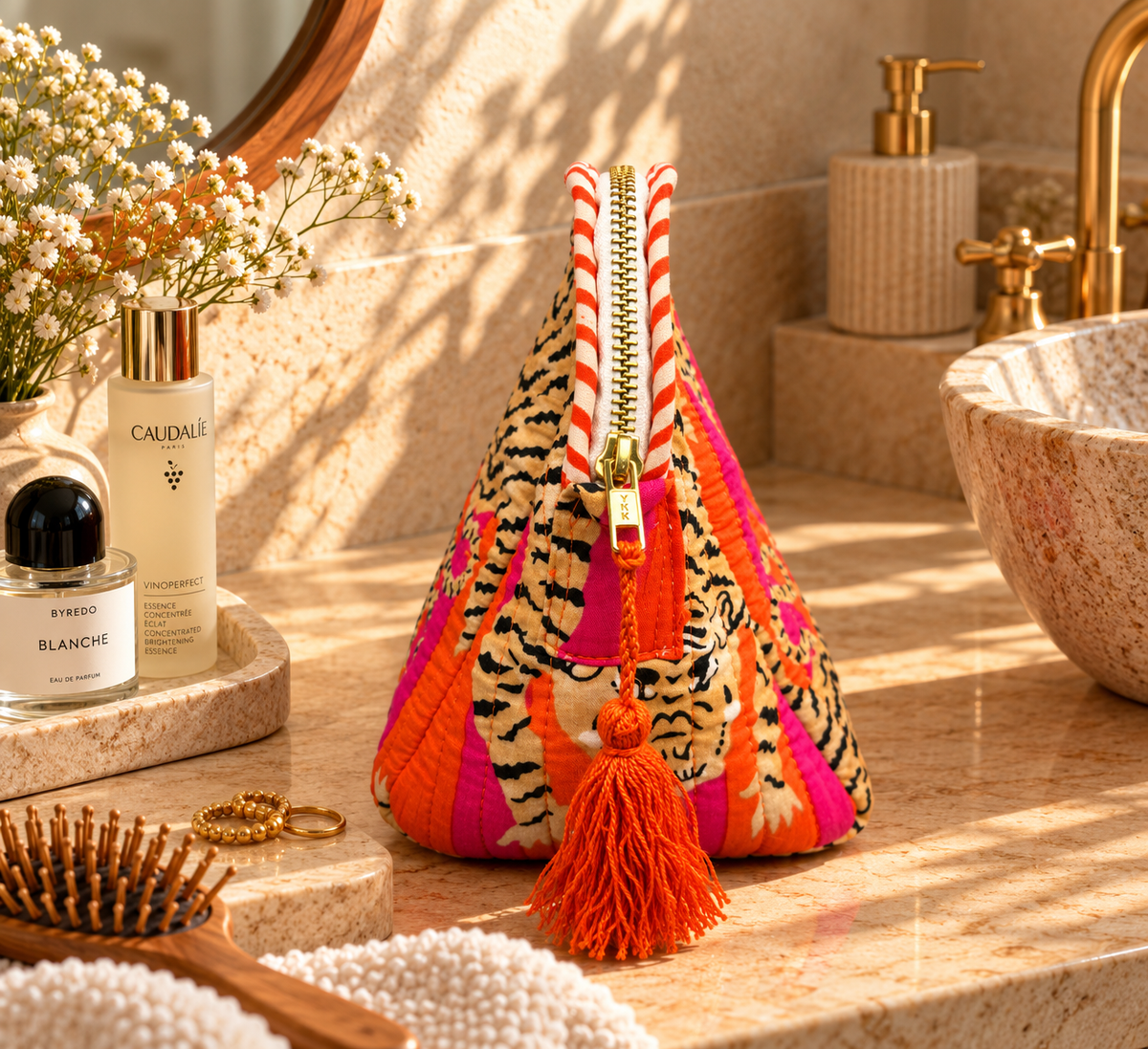 ORANGE TIGER XL WASH BAG